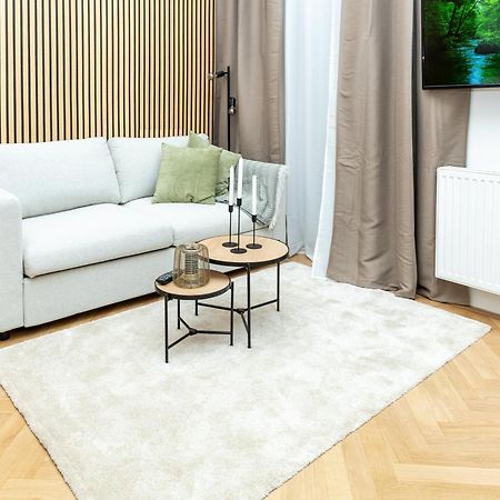 Charming Retreat Walking Distance From Town Centre Apartman Bécs Kültér fotó