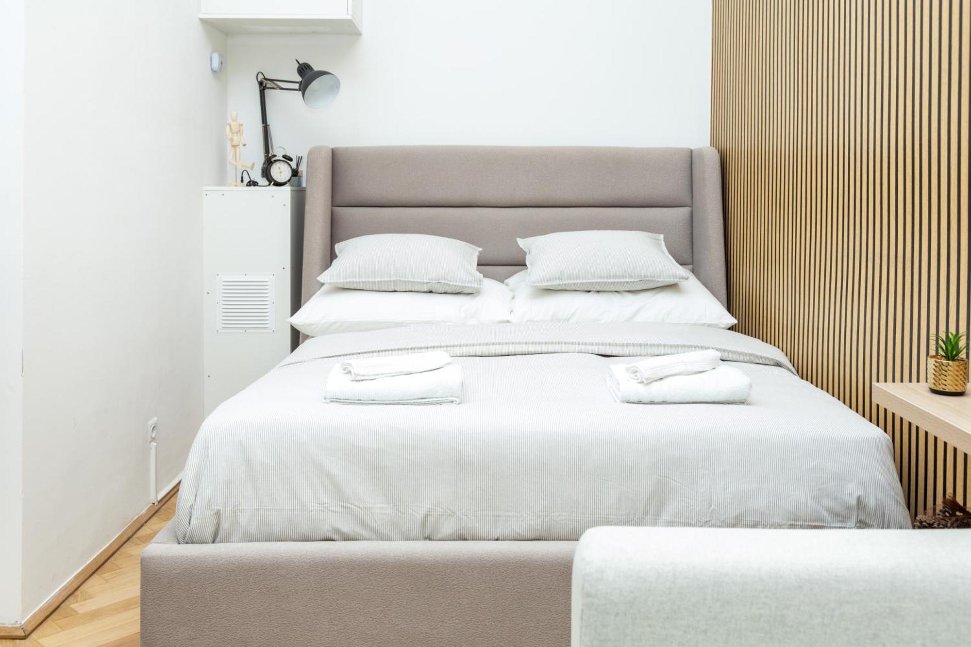 Charming Retreat Walking Distance From Town Centre Apartman Bécs Kültér fotó