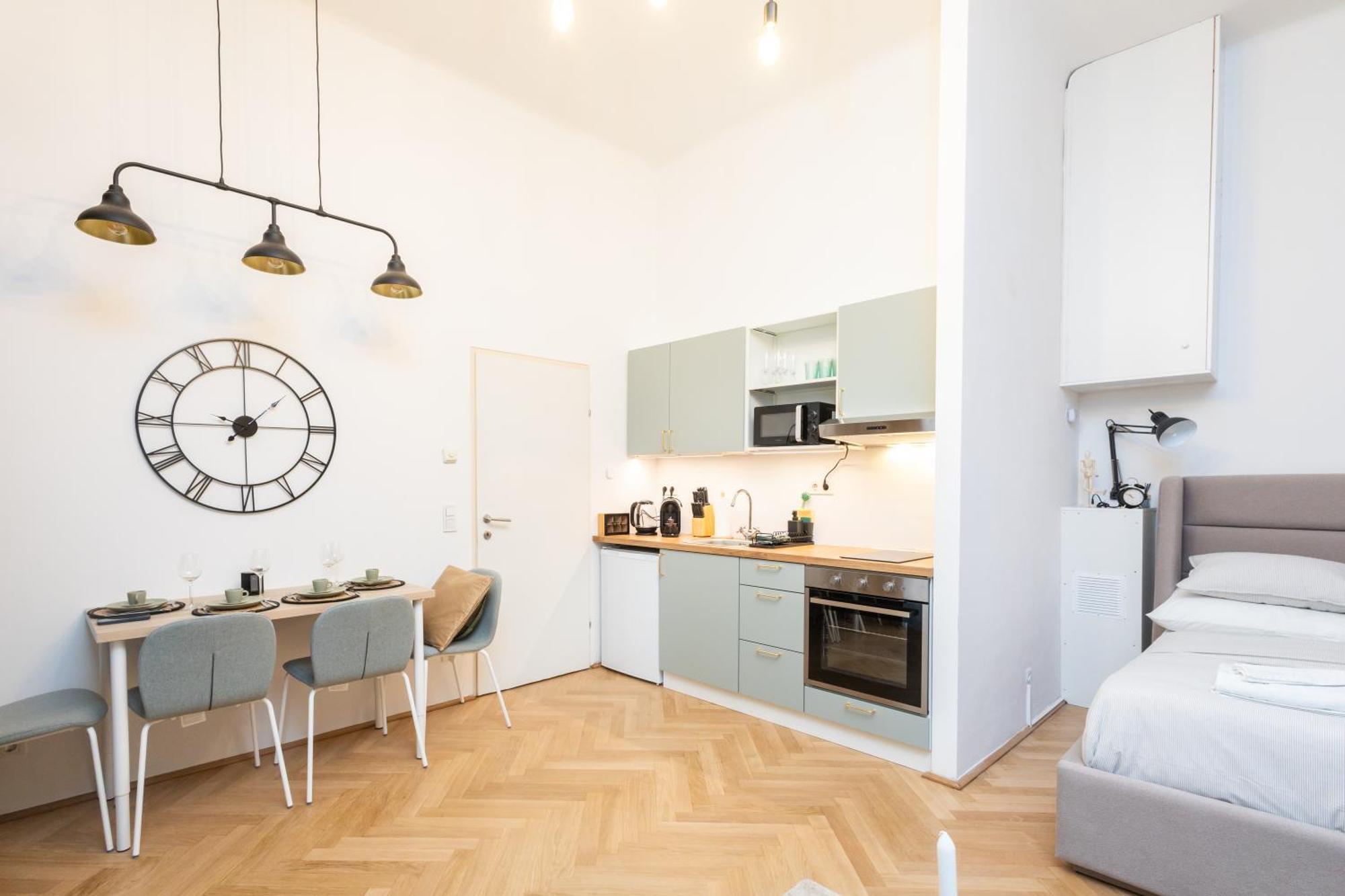 Charming Retreat Walking Distance From Town Centre Apartman Bécs Kültér fotó